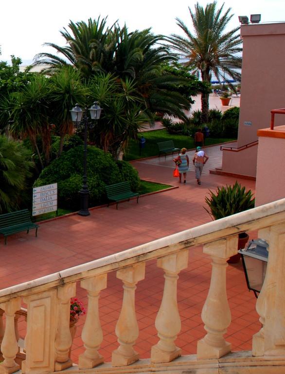 Th Cinisi - Florio Park Hotel Extérieur photo