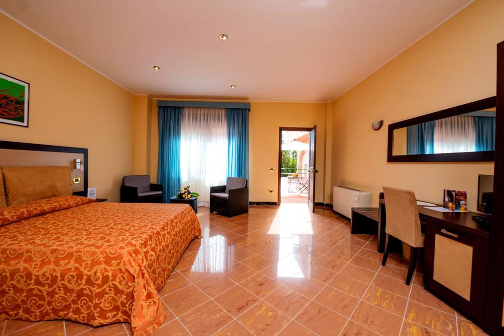 Th Cinisi - Florio Park Hotel Extérieur photo