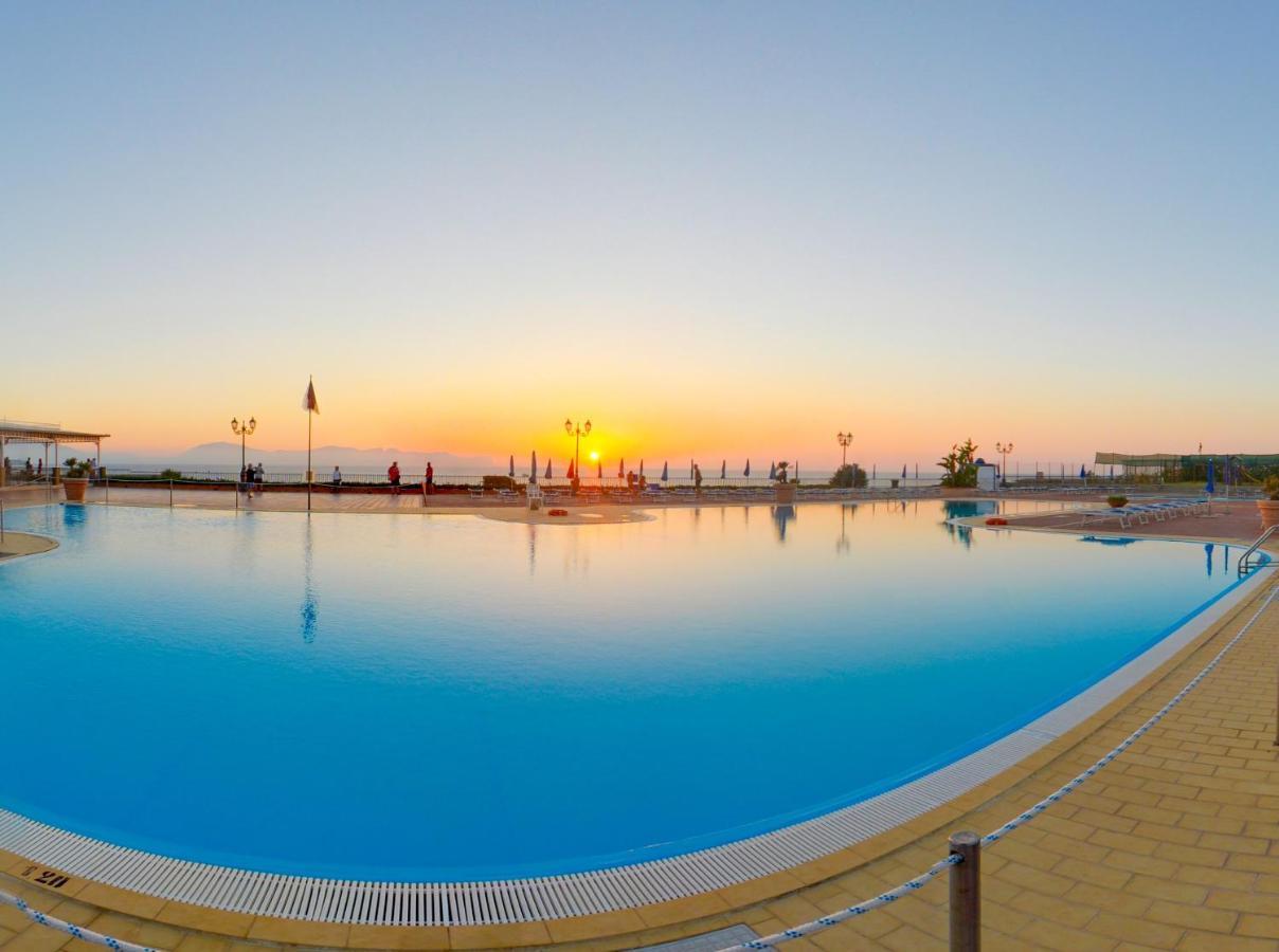 Th Cinisi - Florio Park Hotel Extérieur photo